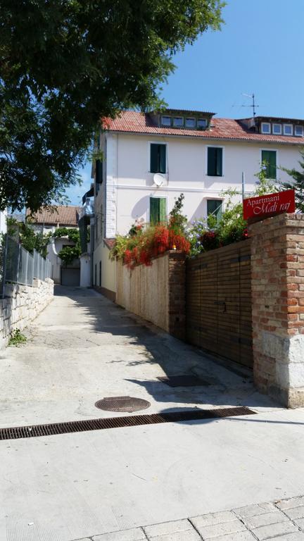 Apartments Mali Raj Vranjic Экстерьер фото