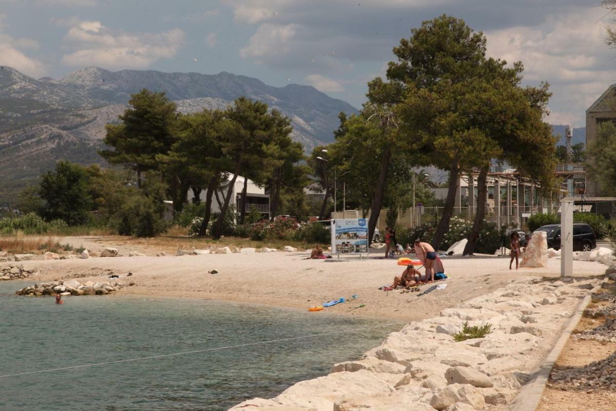 Apartments Mali Raj Vranjic Экстерьер фото